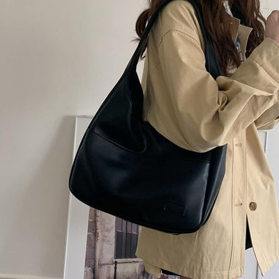 Alexandria – Minimalist Slouch Shoulder Bag