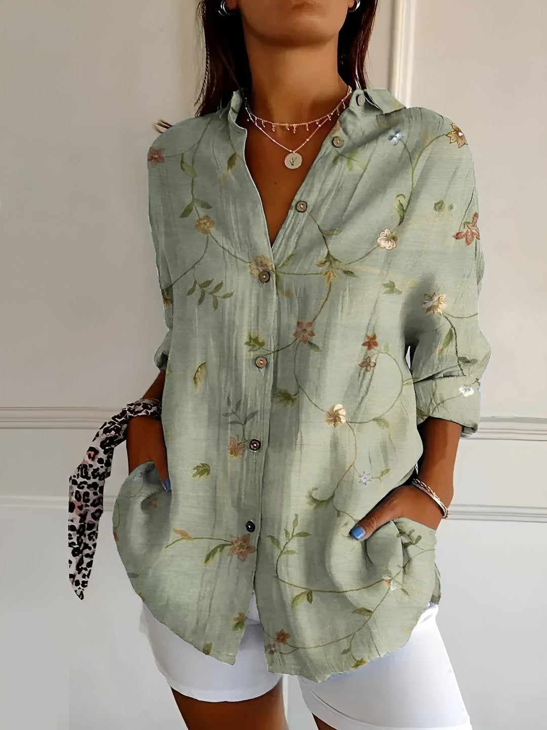 Noa | FLOWING BUTTON-UP BLOUSE